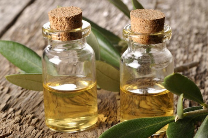 Tea tree oil for acne