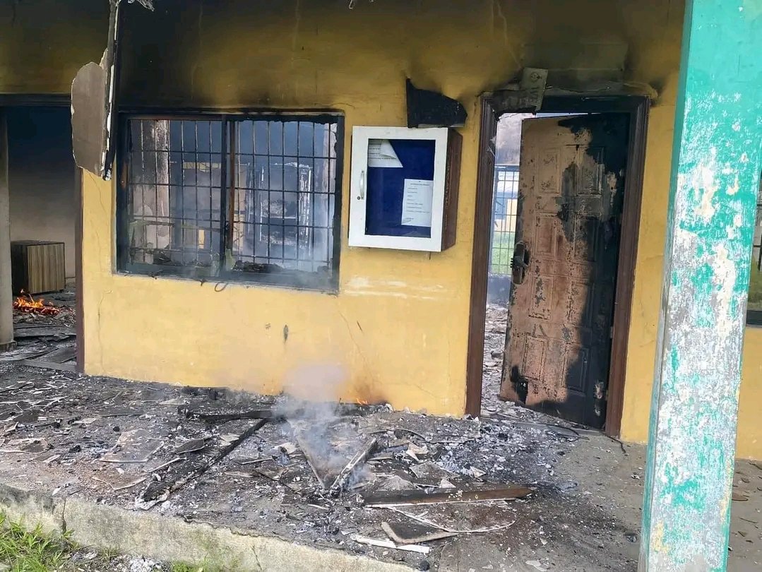 Rivers Crisis Worsens As Hoodlums Set Ablaze Three LG Secretariats (Photos) 