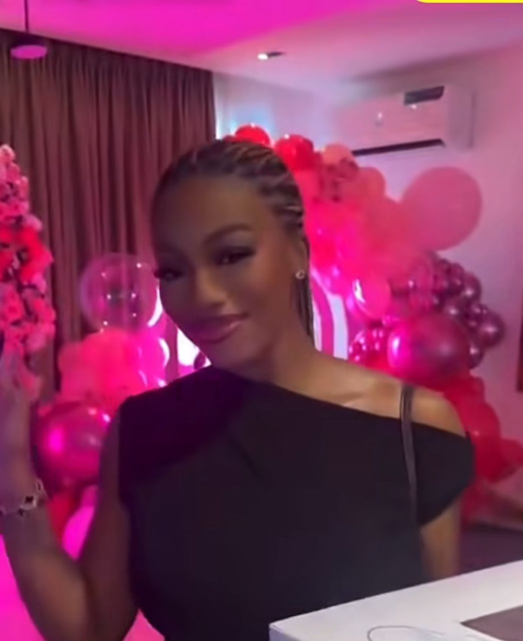 Angel Smith unrecognizable following weight loss transformation